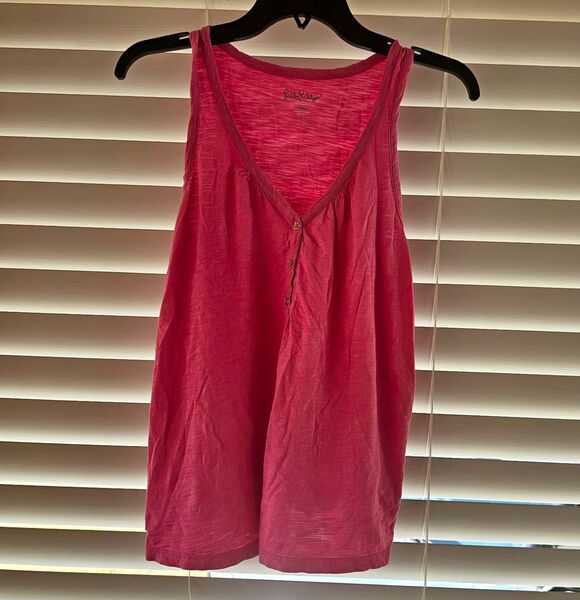 Lilly Pulitzer Tops - Lilly Pulitzer Women's Pink Pima Cotton Knit V-Neck Button Tank Top Size S